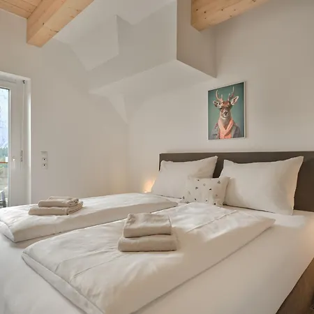 Penthouse Cassiopeia By Aa Homes In Out * Tauplitz