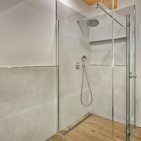 Penthouse Cassiopeia By Aa Homes In Out Апартаменты *