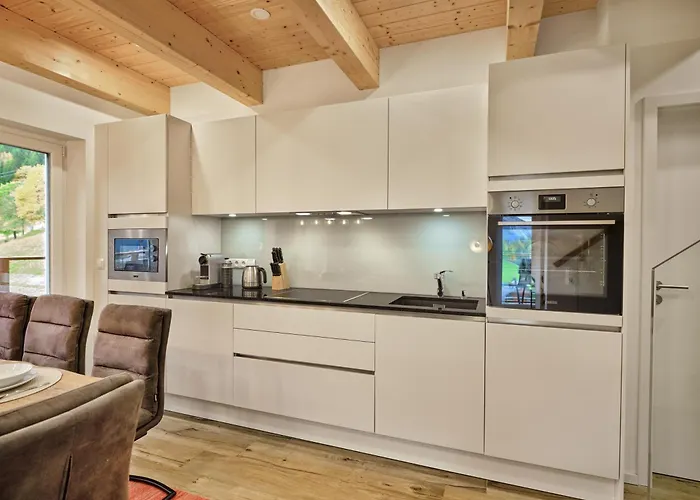 Penthouse Cassiopeia By Aa Homes In Out * 陶普利茨