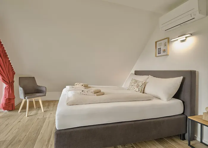 Penthouse Cassiopeia By Aa Homes In Out 陶普利茨