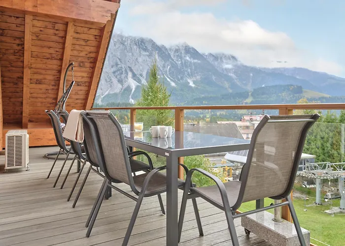 Penthouse Cassiopeia By Aa Homes In Out 公寓