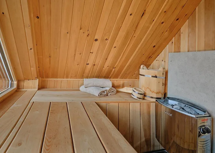 Penthouse Cassiopeia By Aa Homes In Out 陶普利茨